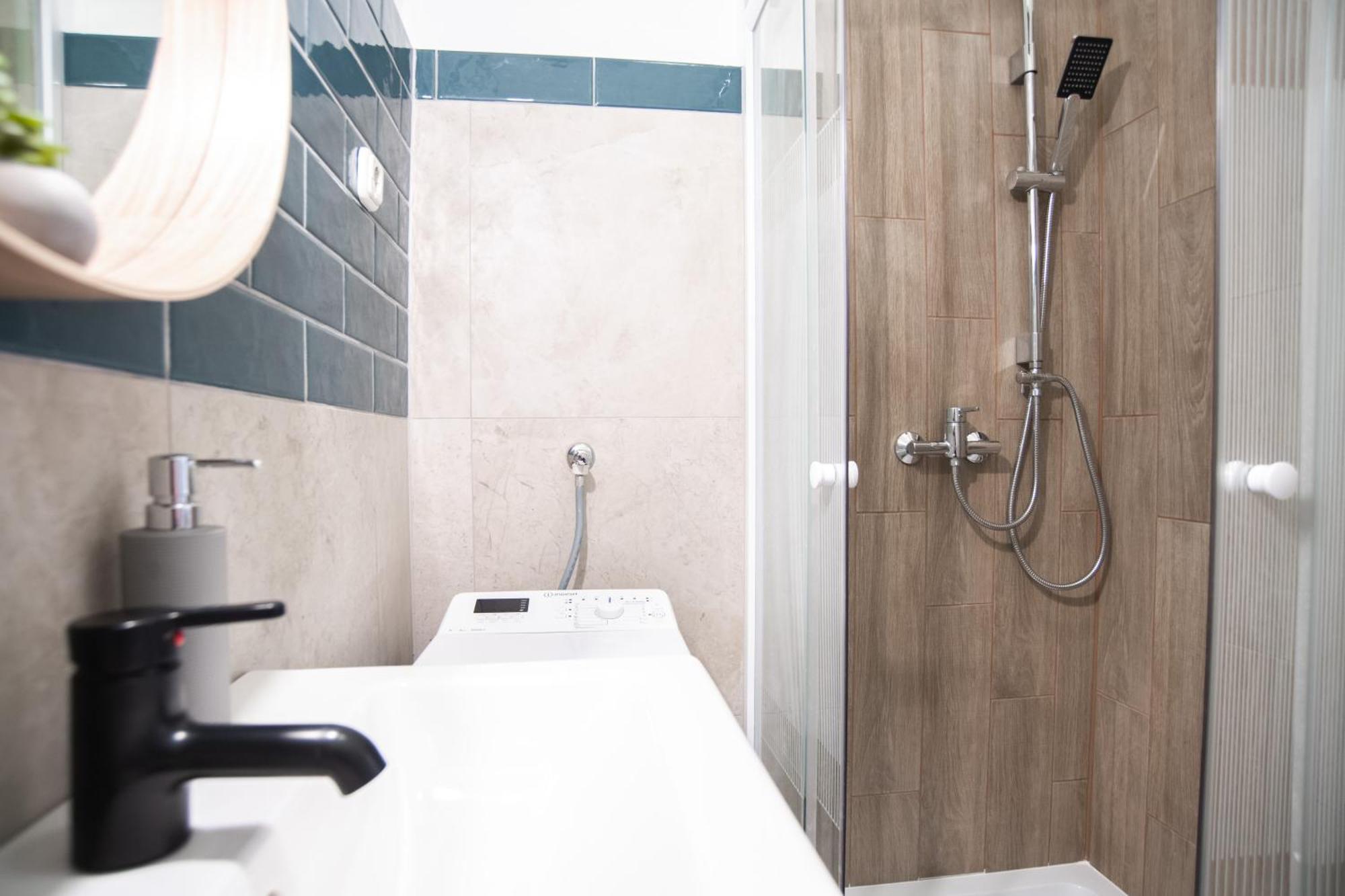 Lovely Apartment In Erzsebetvaros A57 Budapest Luaran gambar