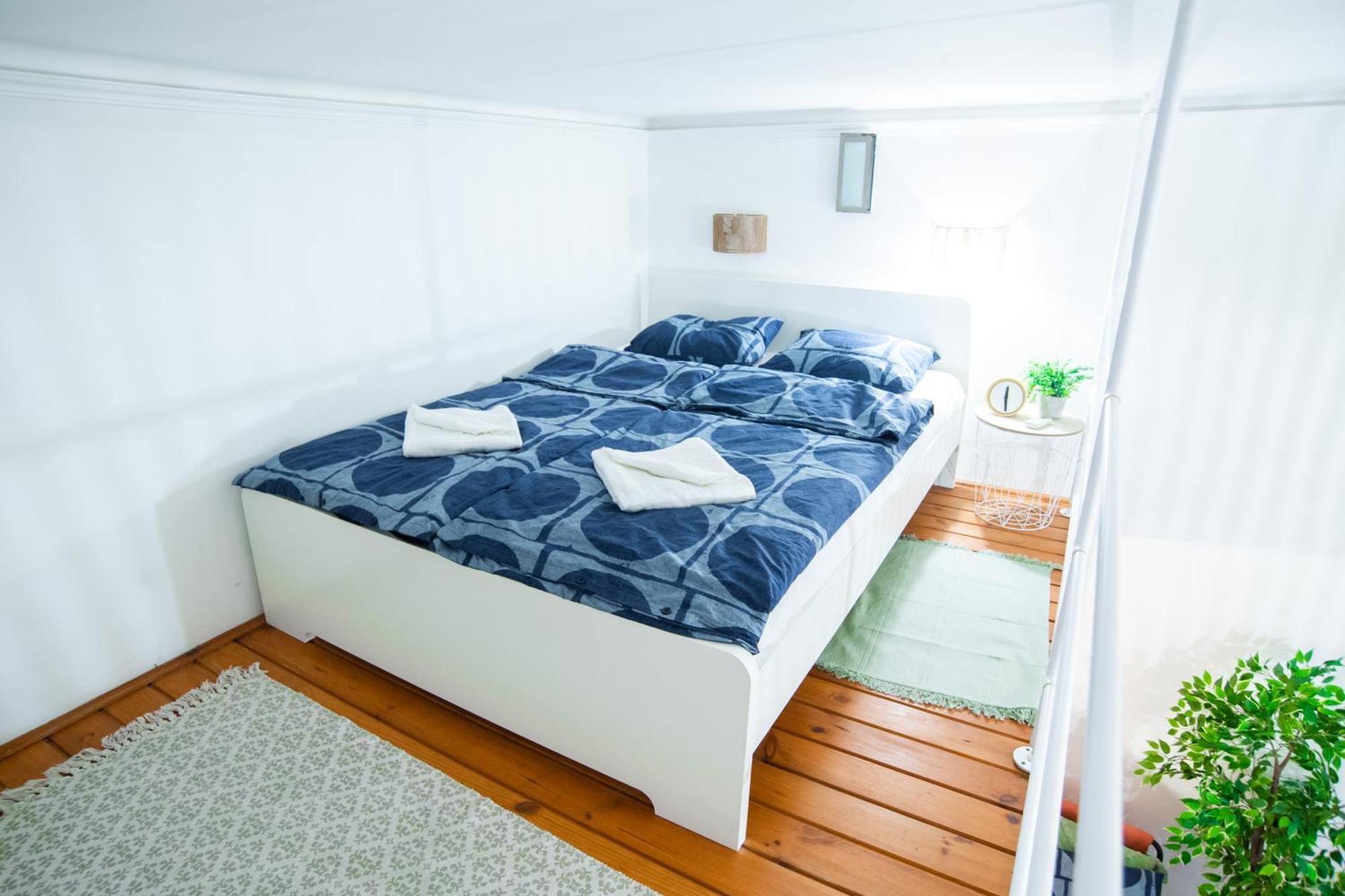 Lovely Apartment In Erzsebetvaros A57 Budapest Luaran gambar